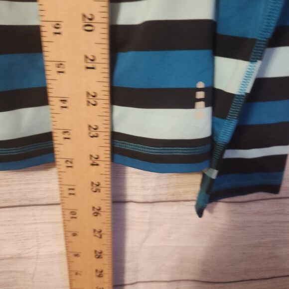 Lands End Small striped long sleeve activewear casual fall spring top - Picture 6 of 8